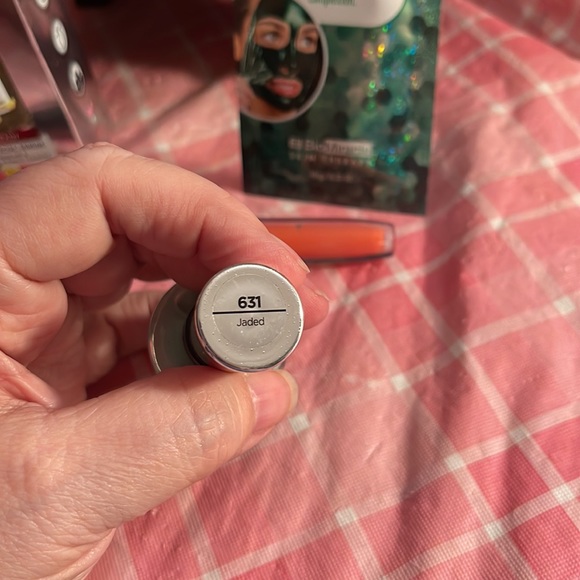 🎈SALE🎈🎀#36.MAKEUP BUNDLE🎀 - Picture 12 of 17